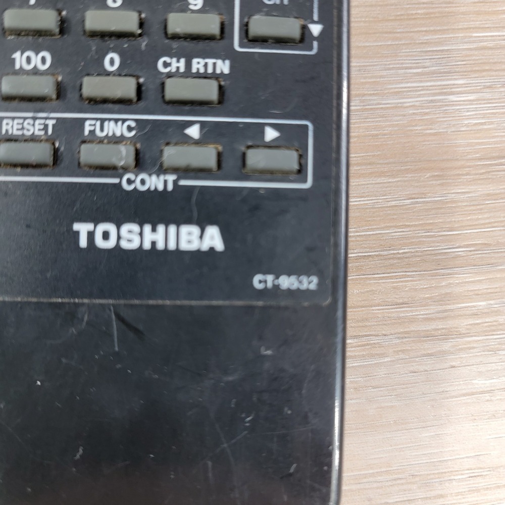 Toshiba CT-9532 Remote Control - Tested & Working - Picture 3 of 4